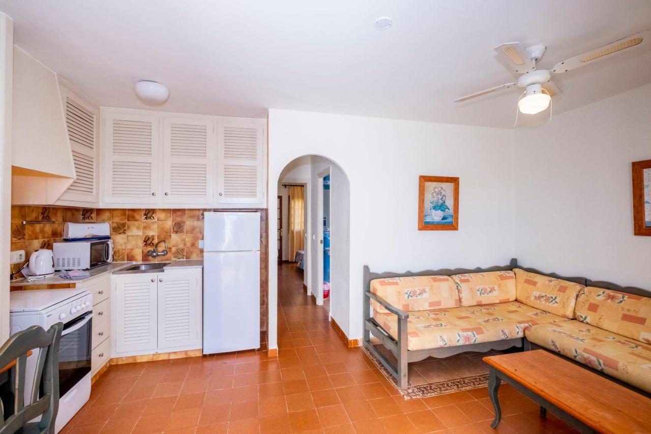 Apartamentos Son Bou Gardens By Menorcarentals Exterior foto