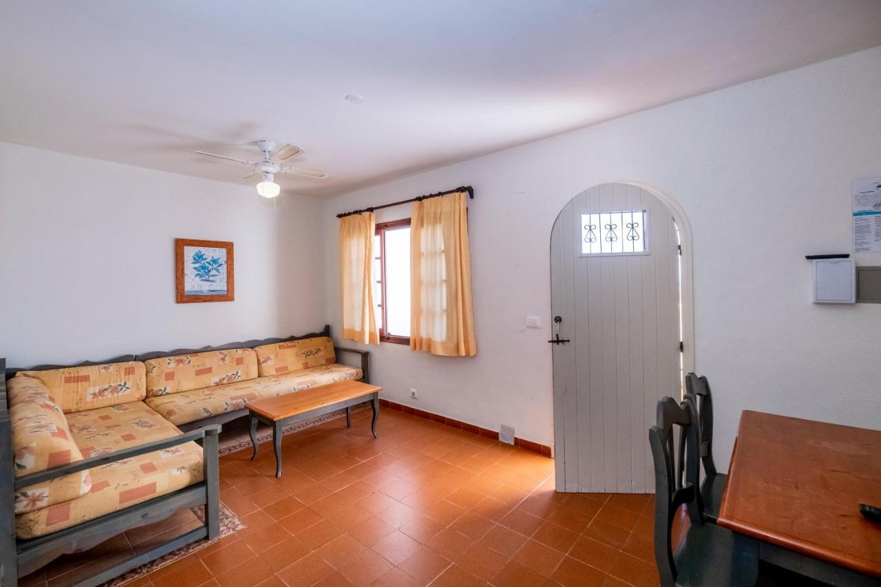 Apartamentos Son Bou Gardens By Menorcarentals Exterior foto